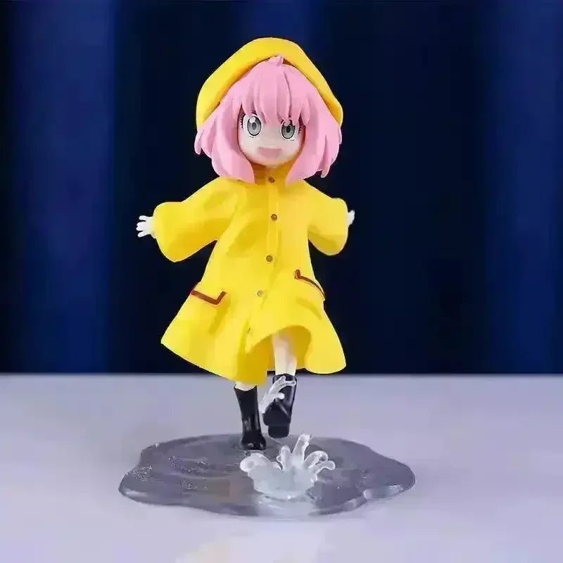SPY×FAMILY Anya Forger Raincoat Figurine (12.5 cm) - Bear Hugs