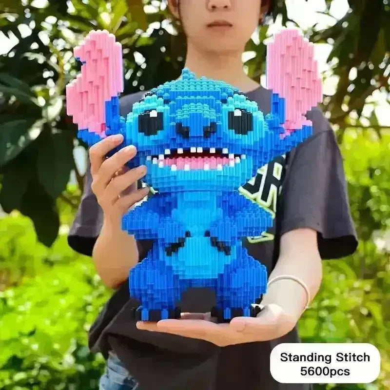 Standing Stitch 5600 Pcs Building Blocks - Bear Hugs