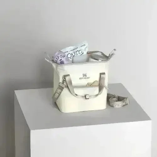 Stanley All Day Julienne Mini Cooler Bag - Bear Hugs