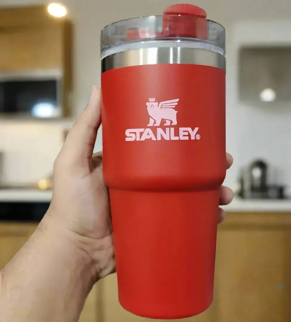 Stanley Quencher H2.0 Stainless Steel Vacuum Insulated Tumbler (20 oz) - Bear Hugs