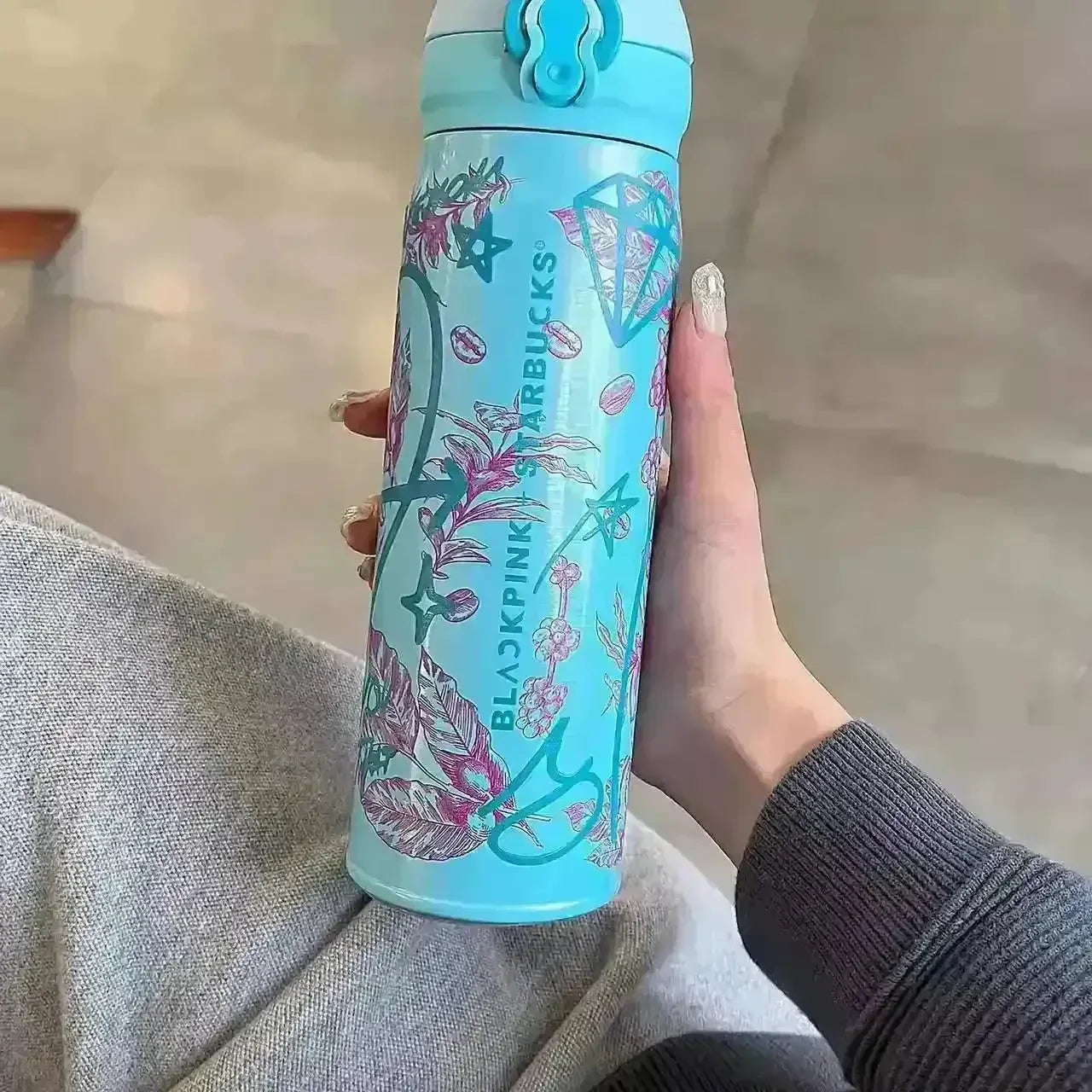 StarBX BlackPink Cherry Blossom Bottle (591 ml) - Bear Hugs