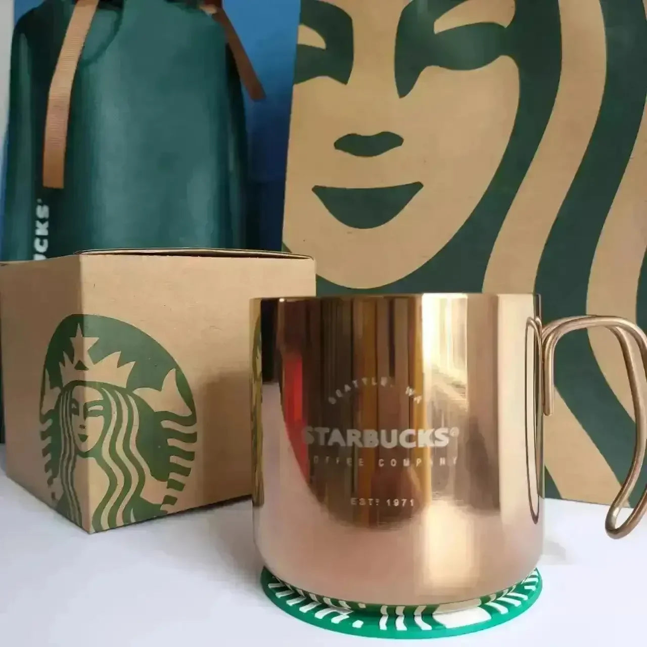Starbucks Electroplated Novelty Mug (500 ml) - Bear Hugs