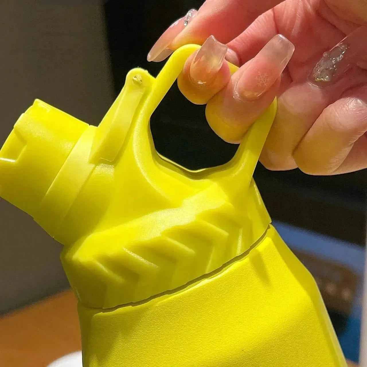 Starbucks Tiger Quench Bottle (1000 ml) - Bear Hugs