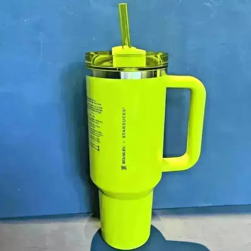 Starbucks x Stanley Limited Edition Tumbler (30 oz/40 oz) - Bear Hugs