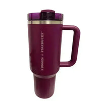 Starbucks x Stanley Limited Edition Tumbler (30 oz/40 oz) - Bear Hugs
