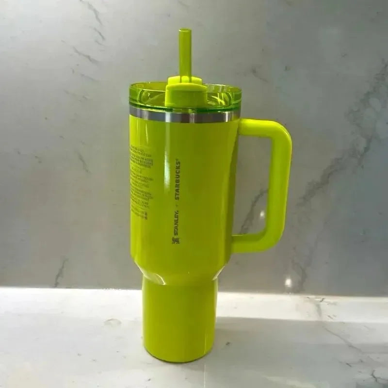 Starbucks x Stanley Limited Edition Tumbler (30 oz/40 oz) - Bear Hugs