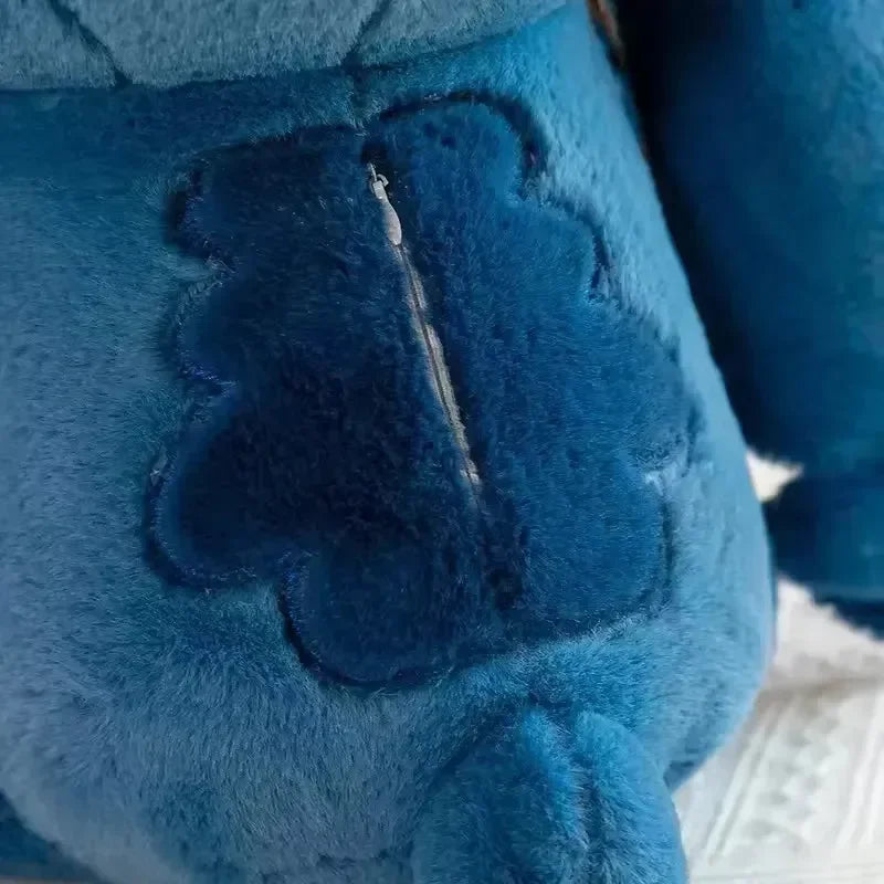 Stitch Heart-Hugging Plush Toy - Bear Hugs