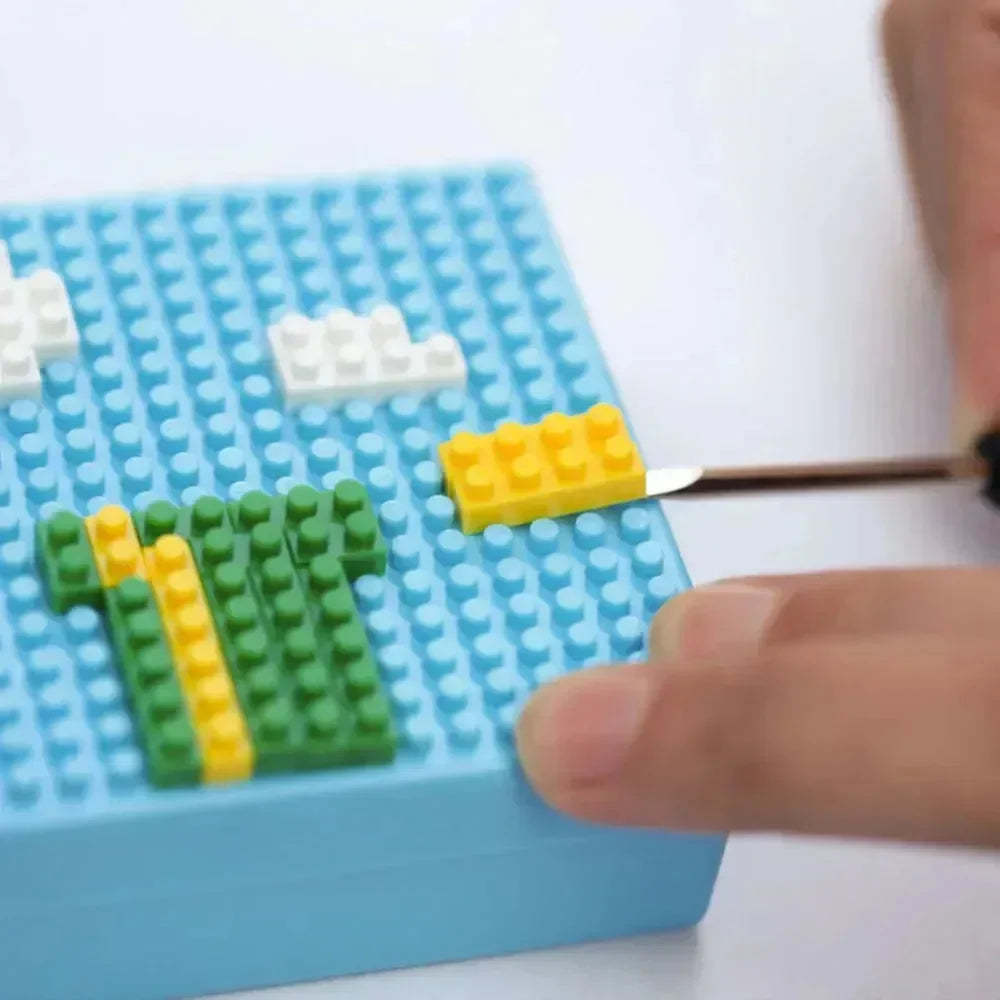 Super Mario Building Blocks Pencil Box - Bear Hugs