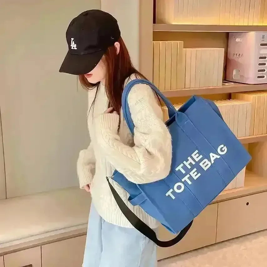 The Canvas Tote Bag - Bear Hugs