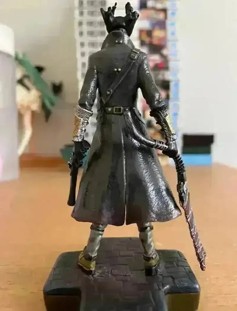 The Hunter Bloodborne Figure (10 cm)