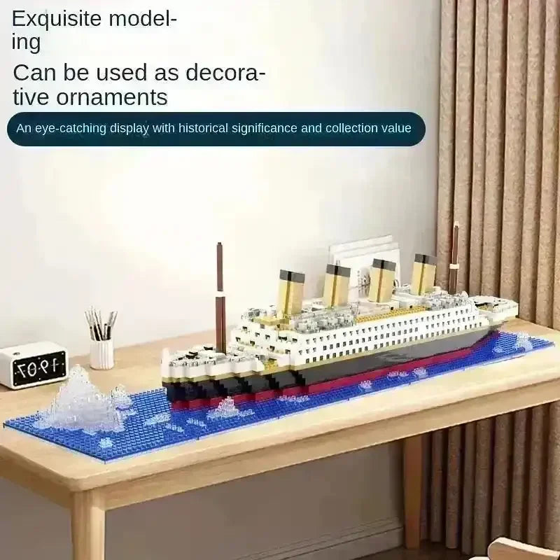 Titanic Ship Building Blocks - Bear Hugs