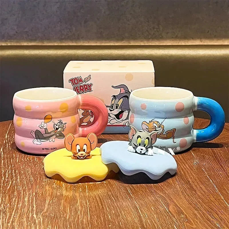 Tom & Jerry Classic Chase Ceramic Mugs (320 ml) - Bear Hugs