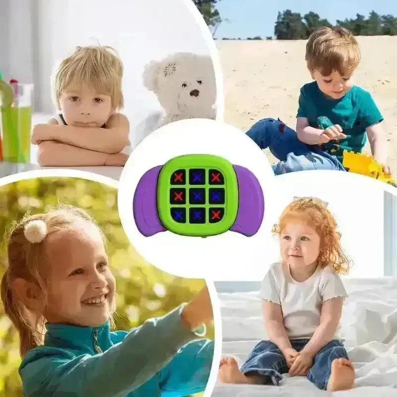 TrendSet Tic Tac Toe XO Portable Game - Bear Hugs
