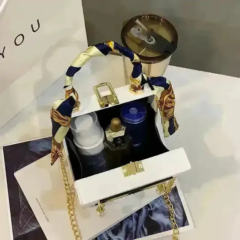 Trendy Girl Evening Handbag - Bear Hugs