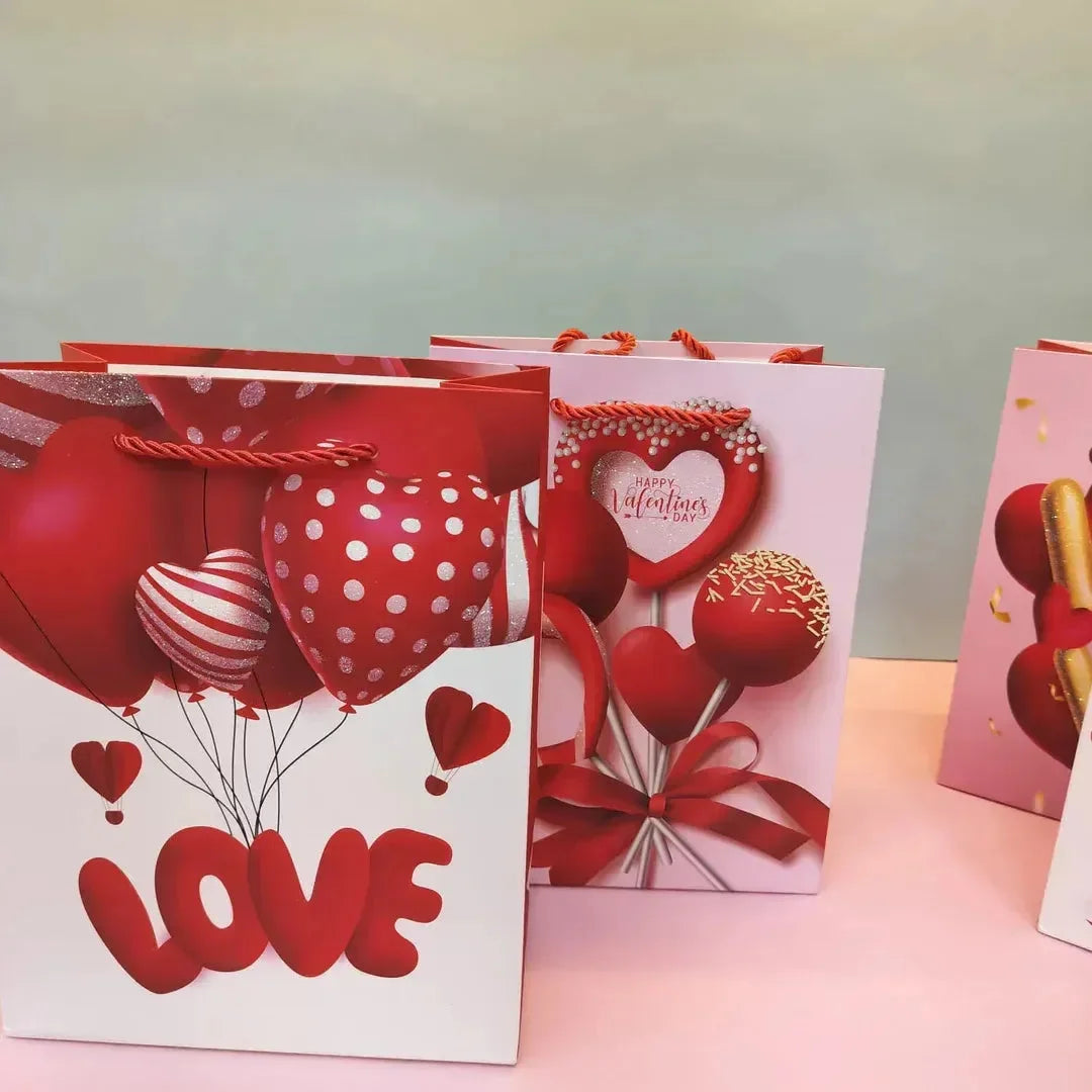 Valentine's Day Theme Gift Paper Bag - Bear Hugs