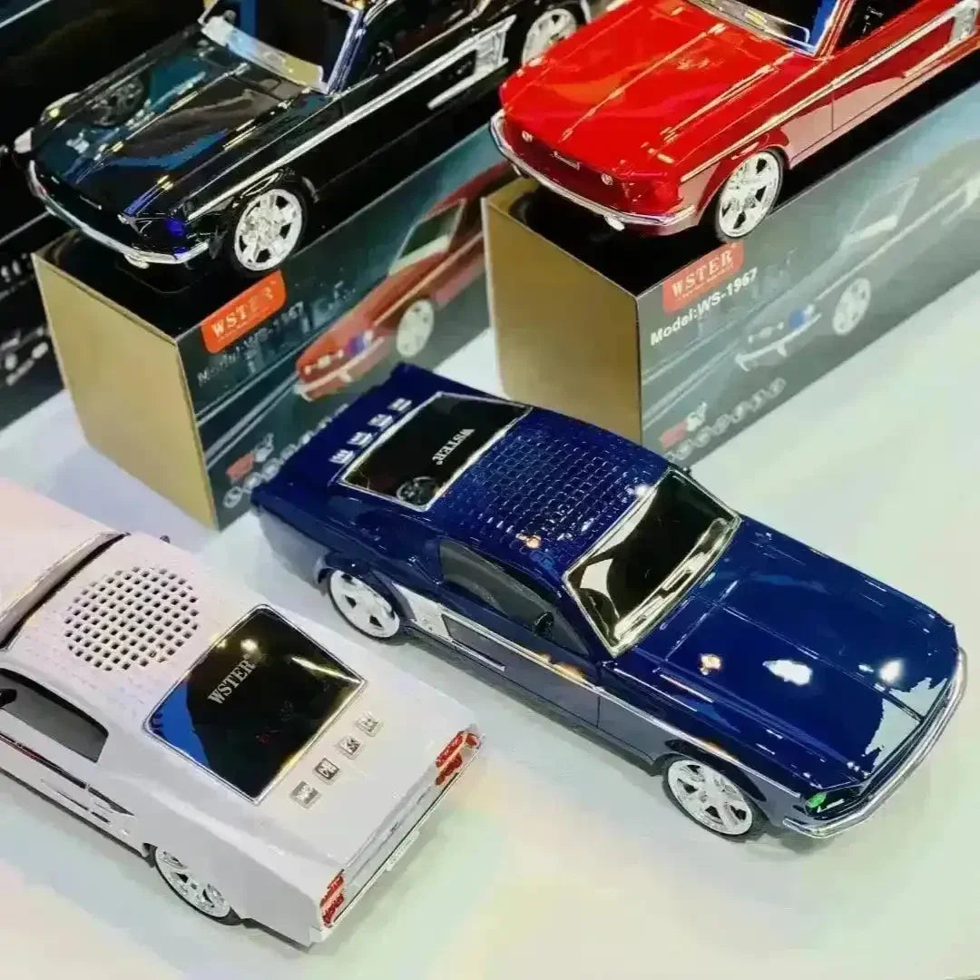 Vintage Car Shaped Bluetooth Speaker - Bear Hugs