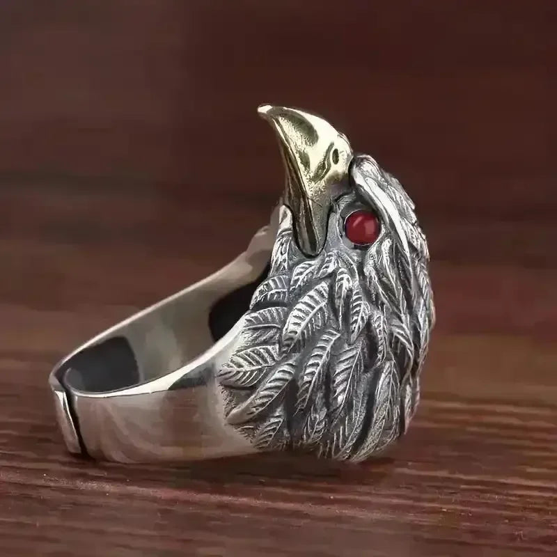 Vintage Eagle Head Ring - Bear Hugs