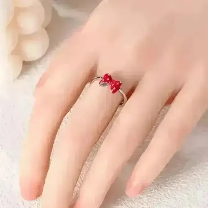 Vintage Minnie Bow Ring - Bear Hugs