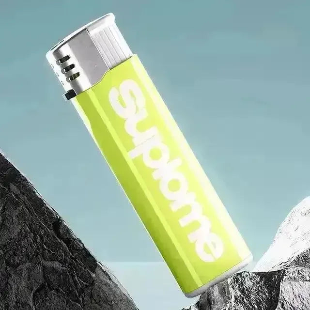 Water Gun Lighter Prank Toy - Bear Hugs