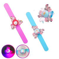Whirl & Twirl Cartoon Spinner Watch - Bear Hugs