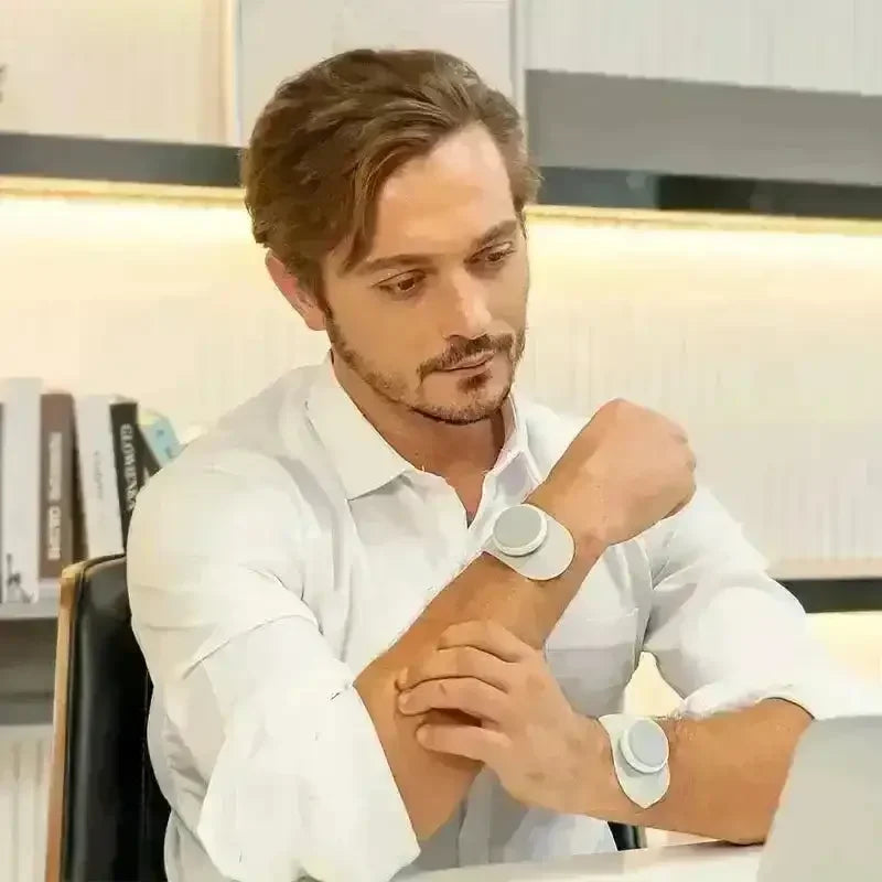 Wireless TENS Unit Muscle Stimulator - Bear Hugs