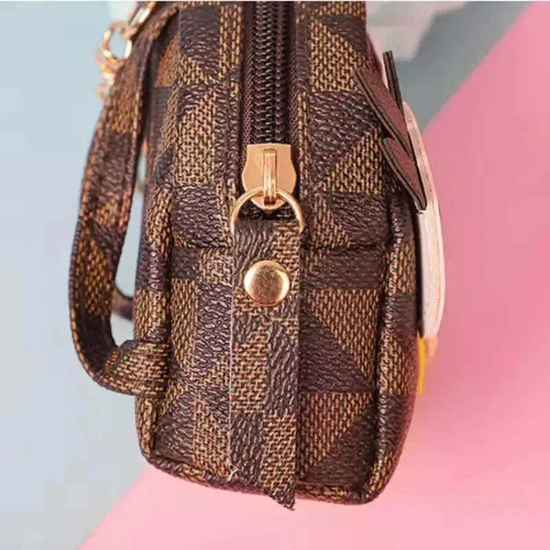 Wise Wings Designer Owl Coin Purse - Bear Hugs