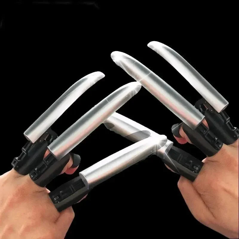 Wolverine Retractable Finger Control Claws - Bear Hugs