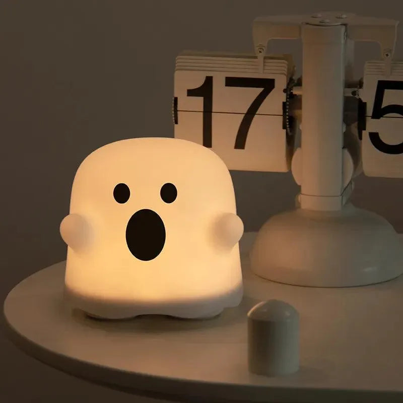 Cute Little Ghost Night Lamp - Bear Hugs