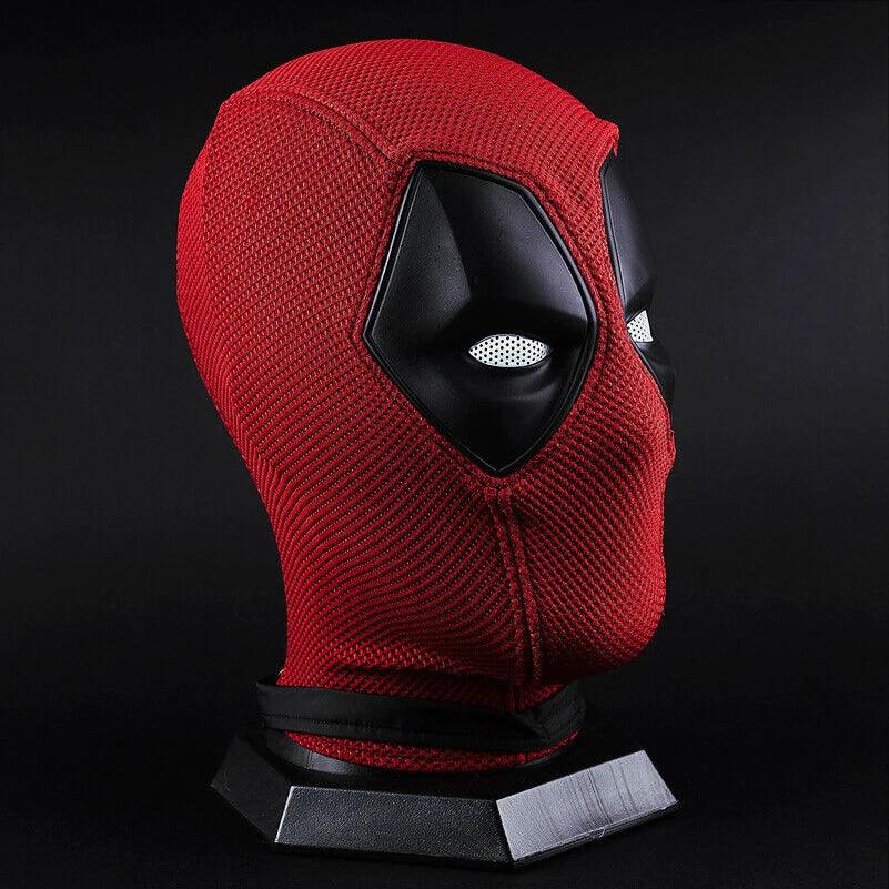 Deadpool Moving Eyes Cosplay Mask - Bear Hugs