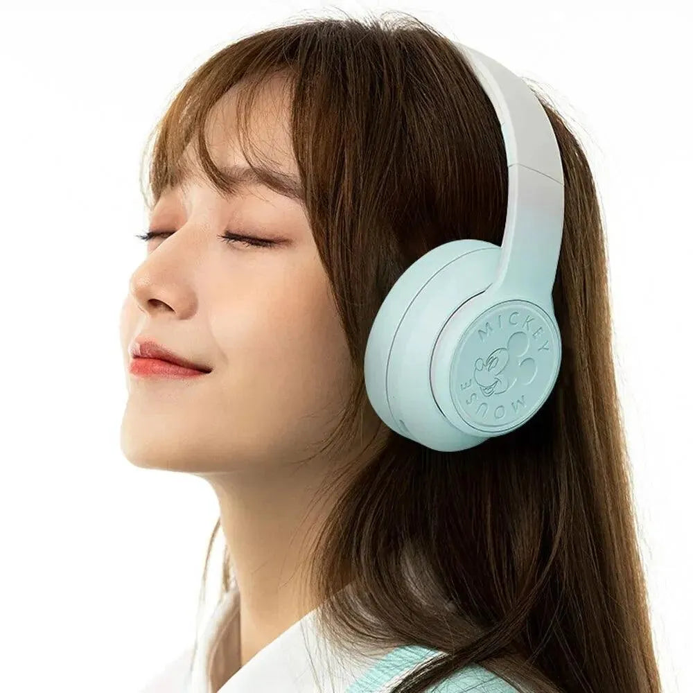 Disney D13 Luxe Bluetooth Headphones - Bear Hugs