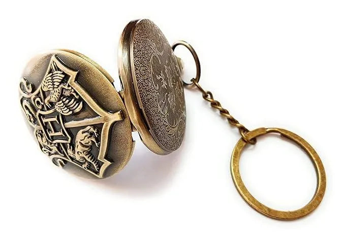 Harry Potter Hogwarts Antique Vintage Keychain - Bear Hugs