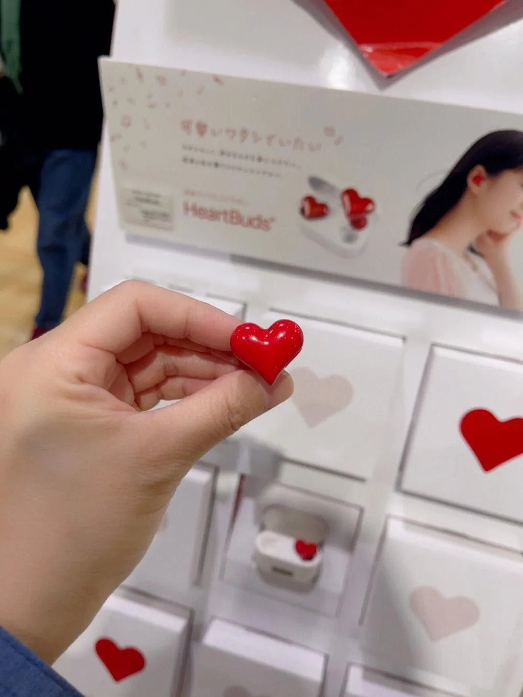 Heartbuds Bluetooth Wireless Heart Shaped Earphones - Bear Hugs