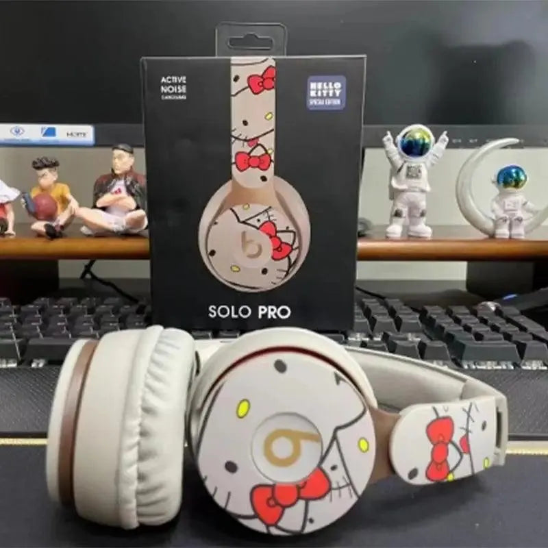 Hello Kitty and Mickey Solo Pro Wireless Headphones - Bear Hugs