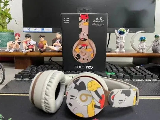 Hello Kitty and Mickey Solo Pro Wireless Headphones - Bear Hugs