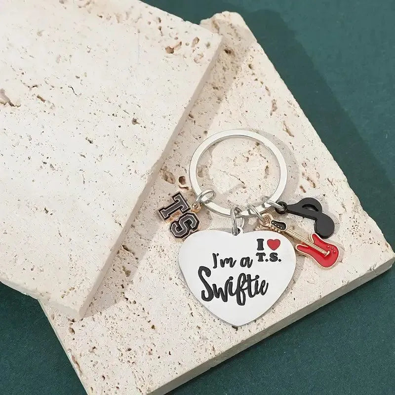 I Love Taylor Swift Alloy Keychain - Bear Hugs