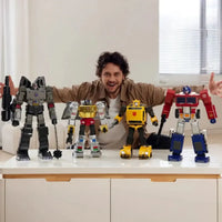 Robosen Bumblebee Auto-Converting Robot (34 cm)