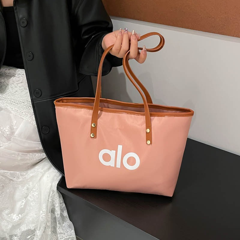 Alo Zenith Minimalist Tote Bag