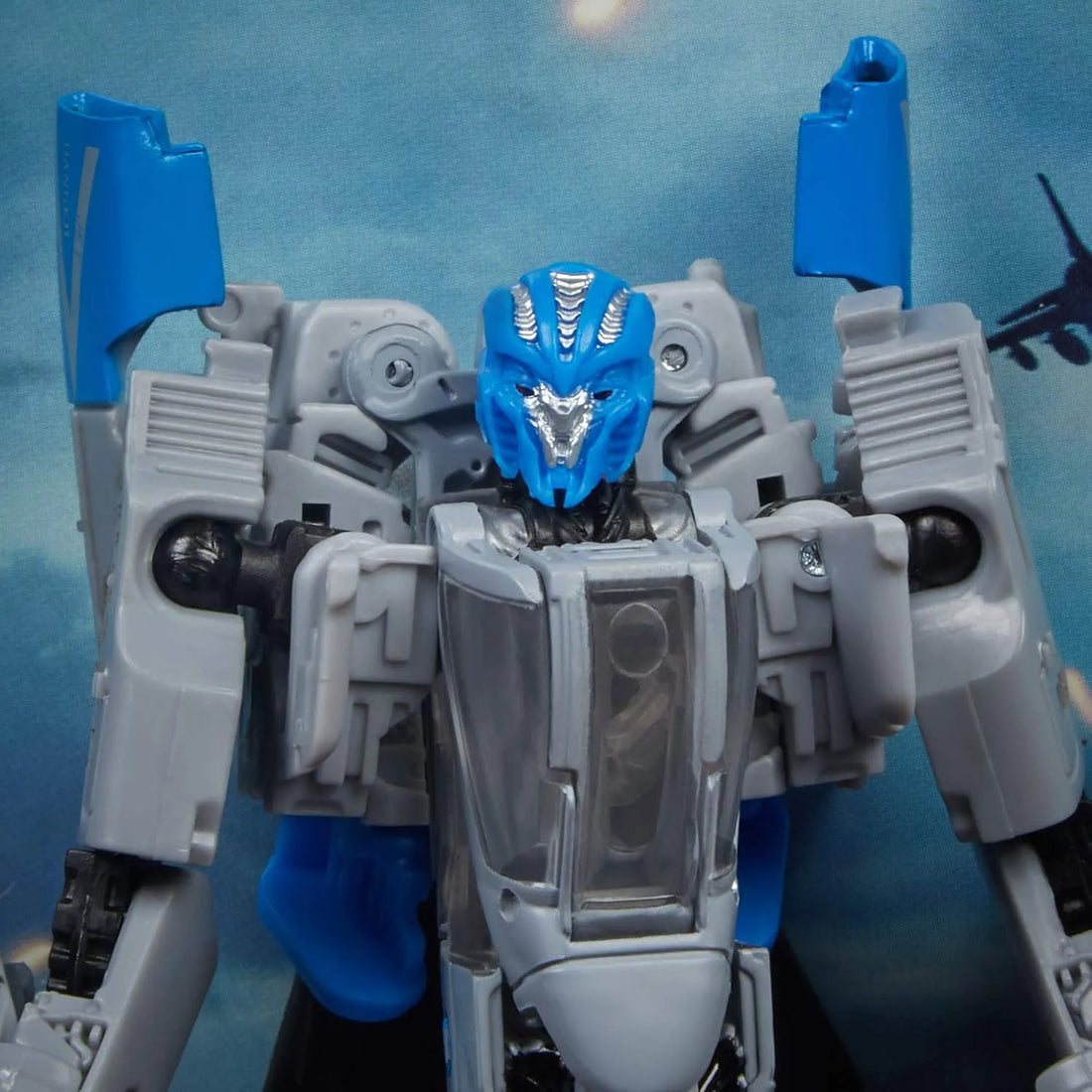 Transformers SS22 Dropkick Action Figure