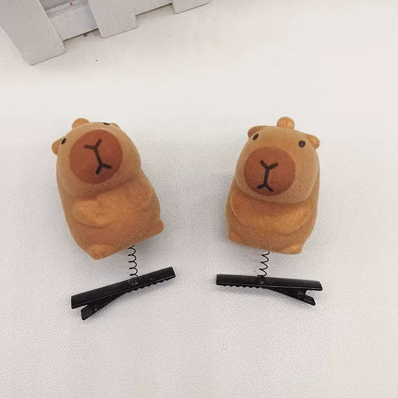 Capybara Velvet Zen Hair Clip