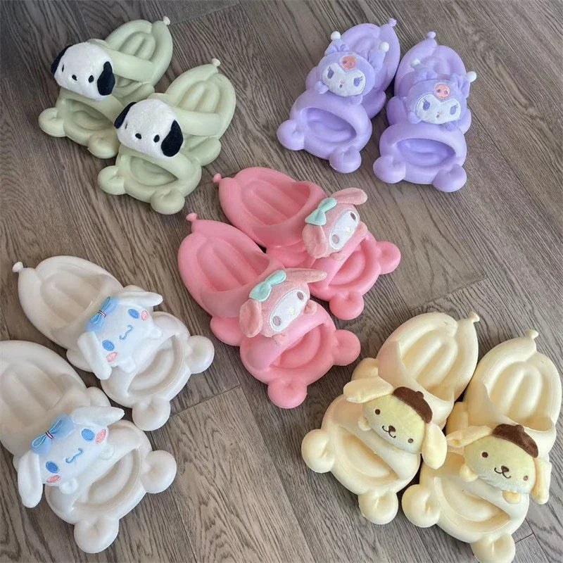 Sanliou Plush Cuddle Paw Slippers