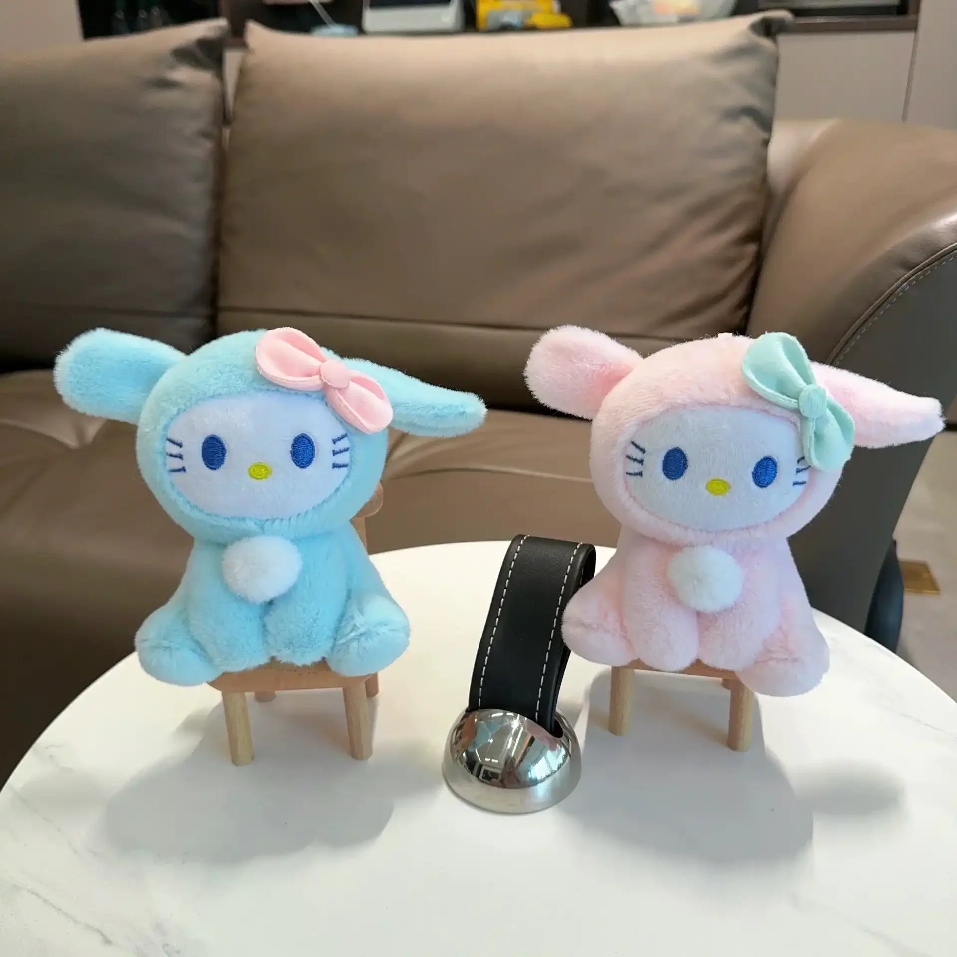 Hello KT Bow-tiful Buddy Keychain