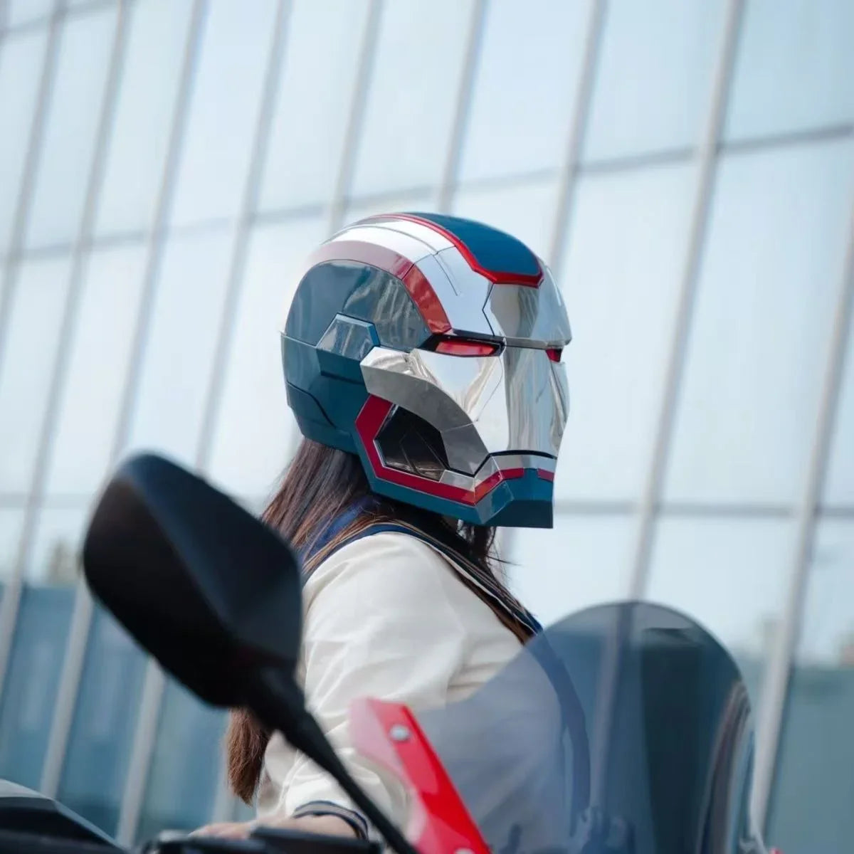 Iron Patriot Arsenal Smart Bike Helmet