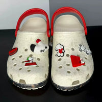 Snoopy Street Art Fancy Clogs