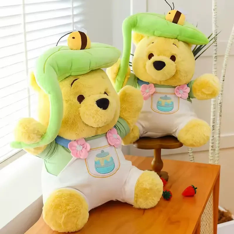 Honey Bear Leafy Decor Plush (33 cm)