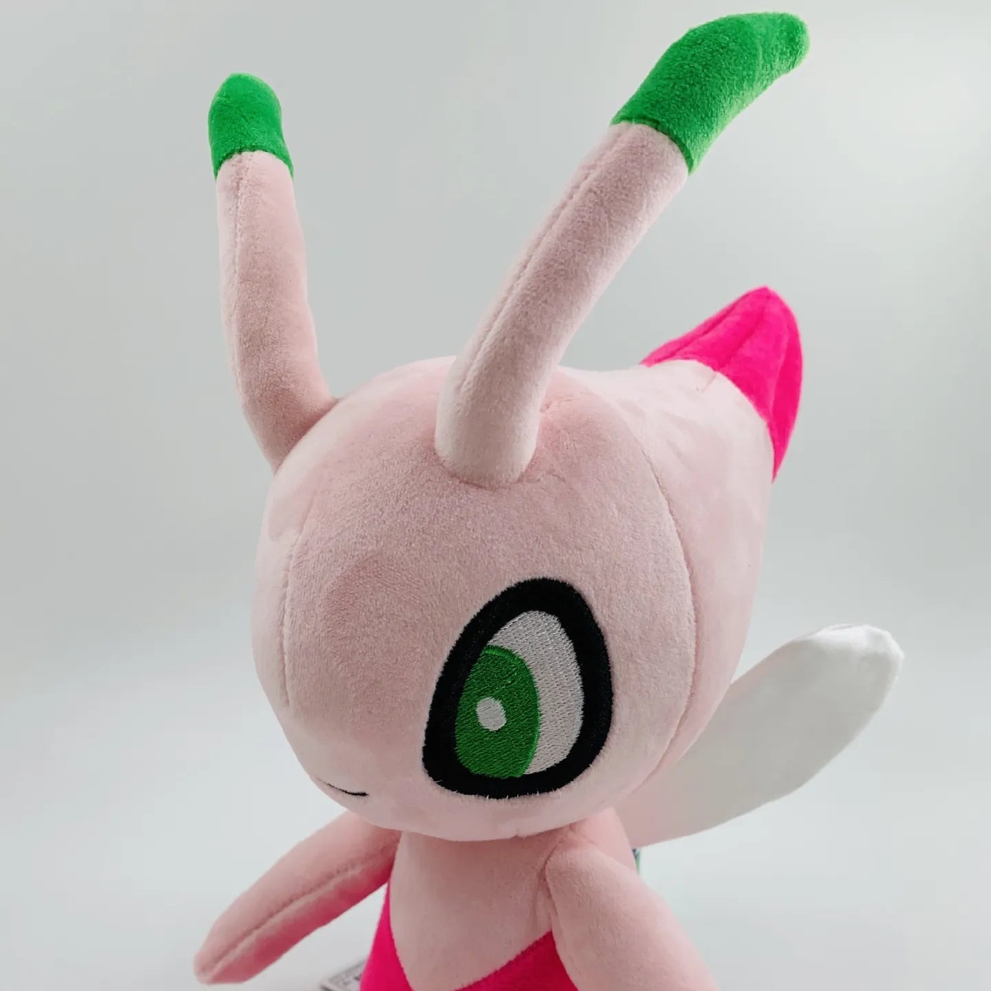 Pokemon Voice of the Forest Shiny Celebi Plush (30 cm)
