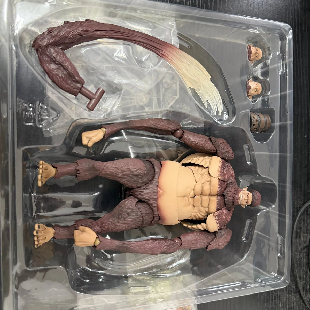Amazing Yamaguchi AoT Beast Titan Action Figure