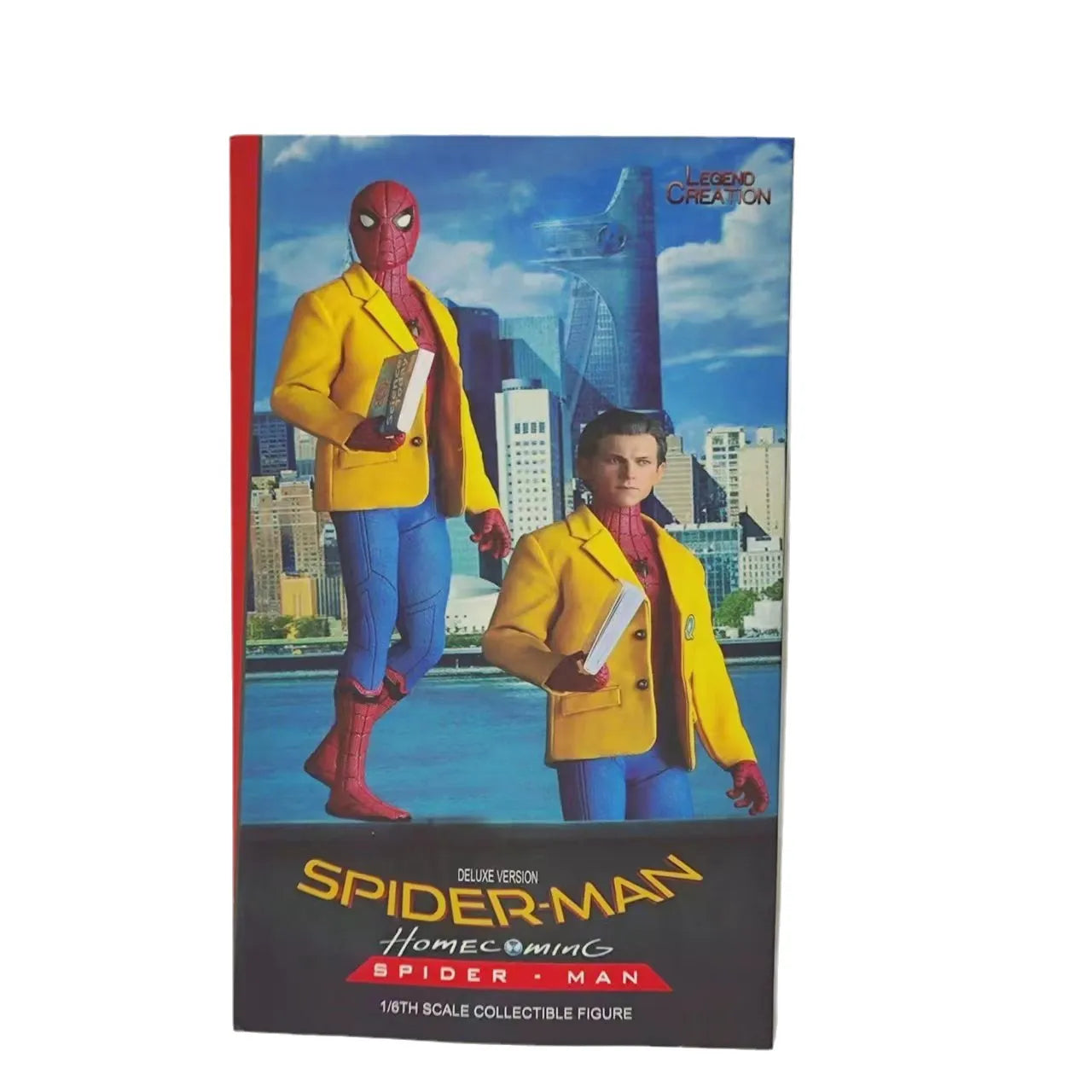 Spiderman Homecoming School Jacket Deluxe Figure (18 cm)