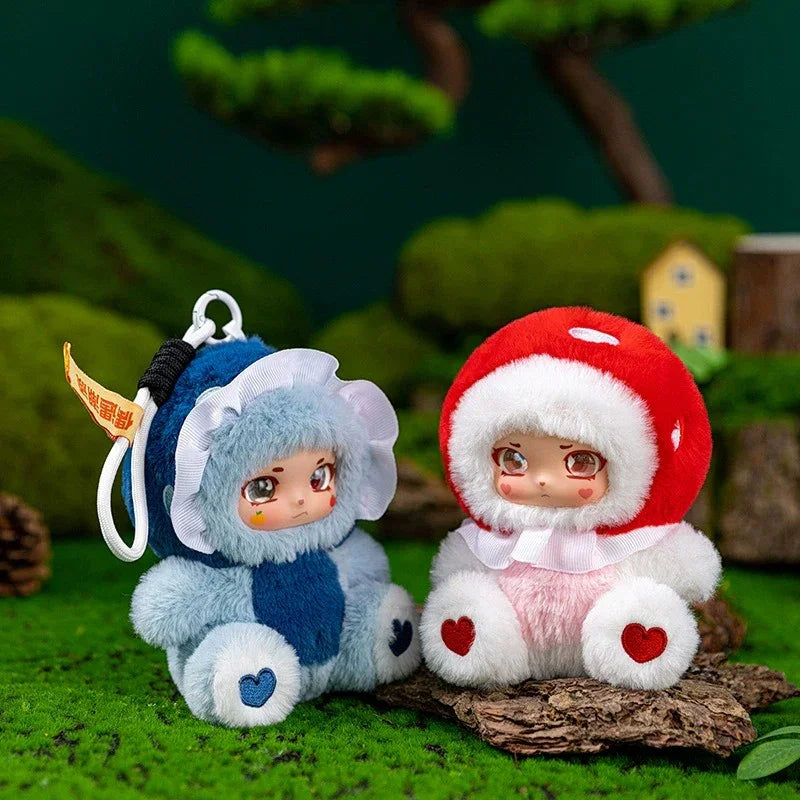 Wakuku Wonder Retro Plush Keychain