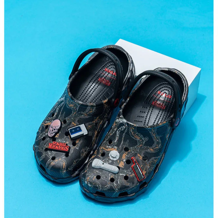 Crocs × Stranger Things 28cm Stranger Things Hellfire Club Clogs