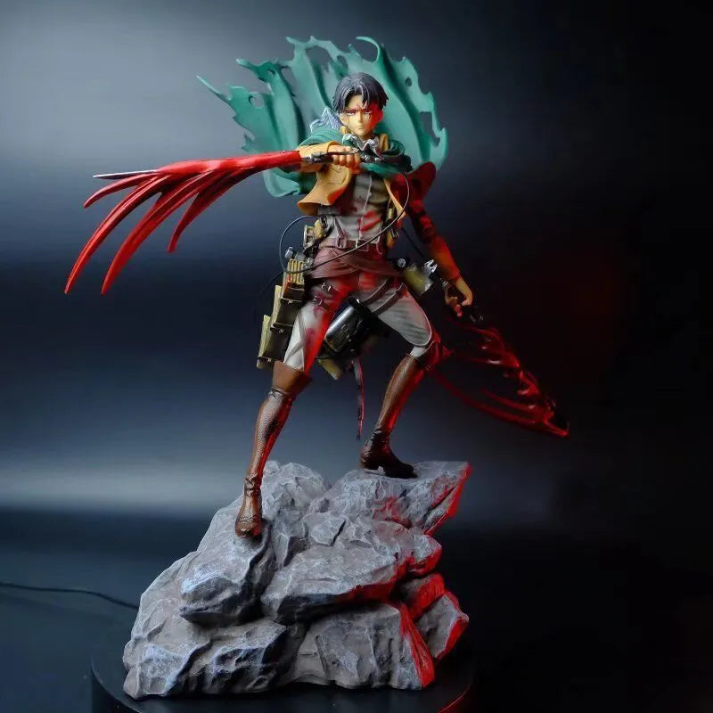 AoT Levi Attack Ready Statue (35 cm)